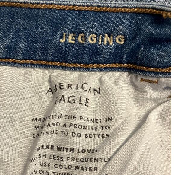American Eagle Womens Jeans Blue Denim Distressed Jegging Next Level Stretch 12 - Picture 5 of 12